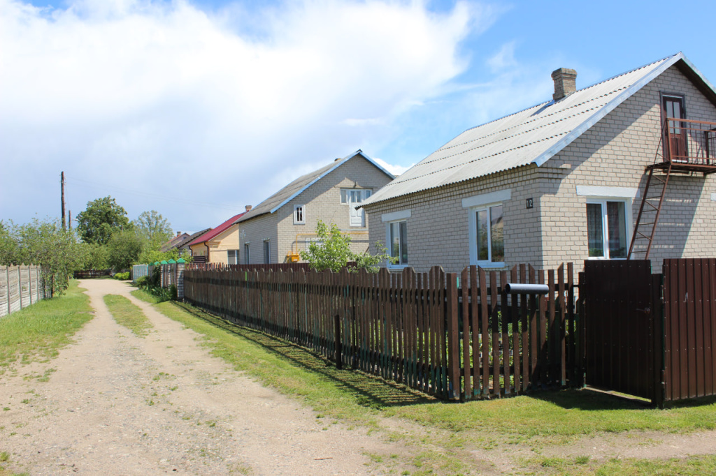 110.jpg